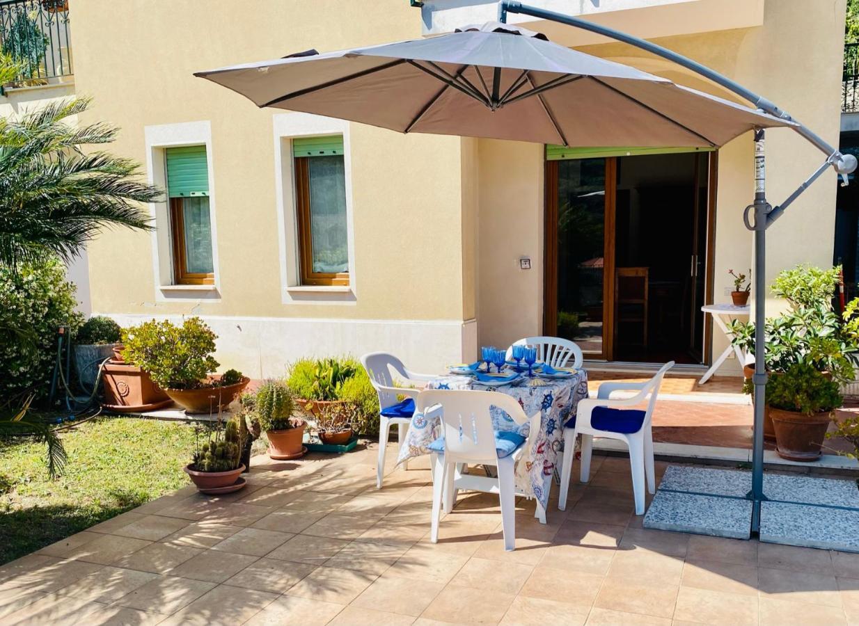 Ferienwohnung La Terrazza Di Elico Finale Ligure Exterior foto